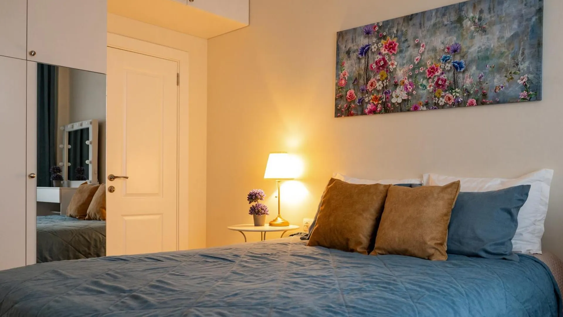 אסטנה Blue Apartment In Premiere