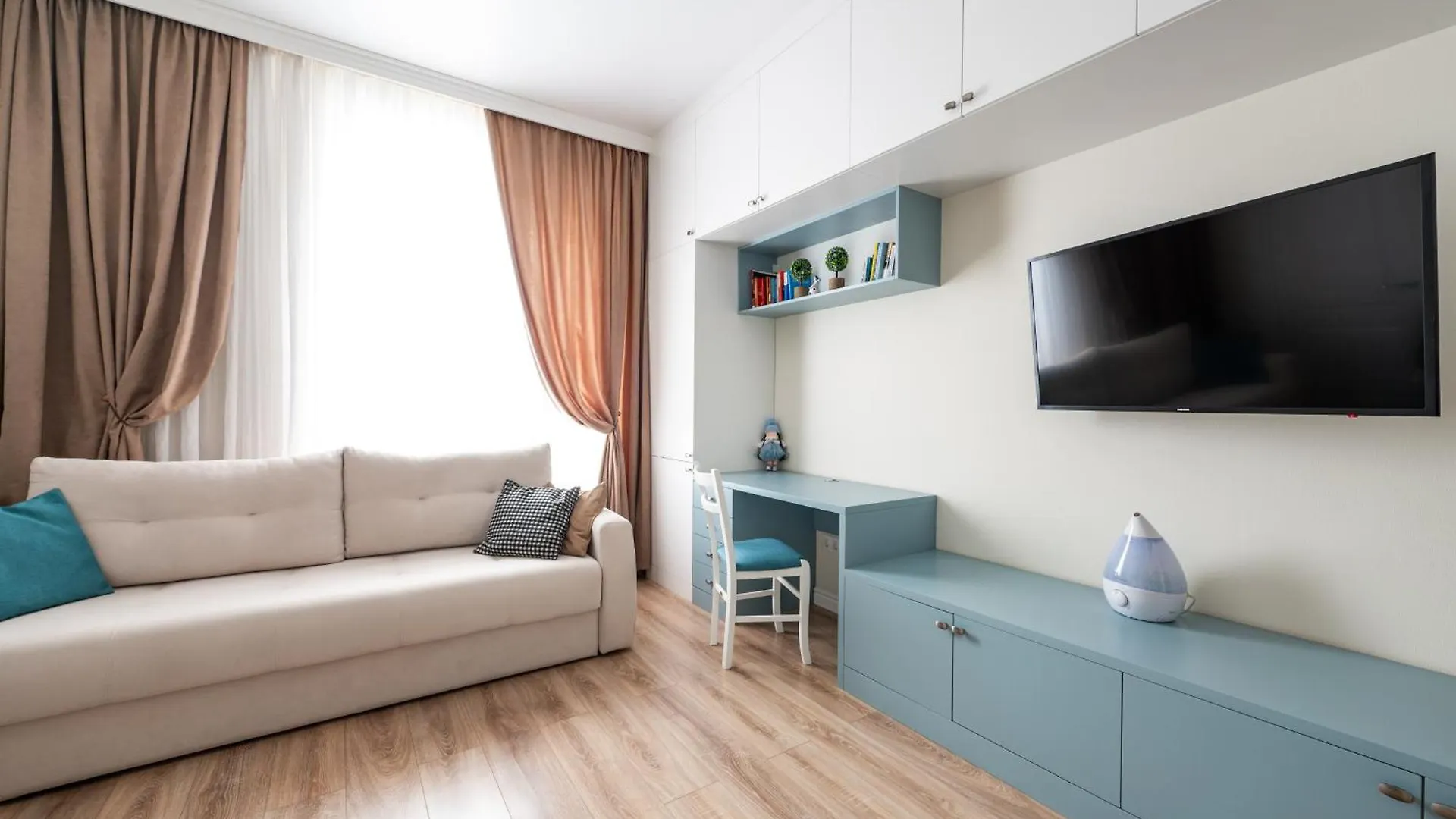 אסטנה Blue Apartment In Premiere