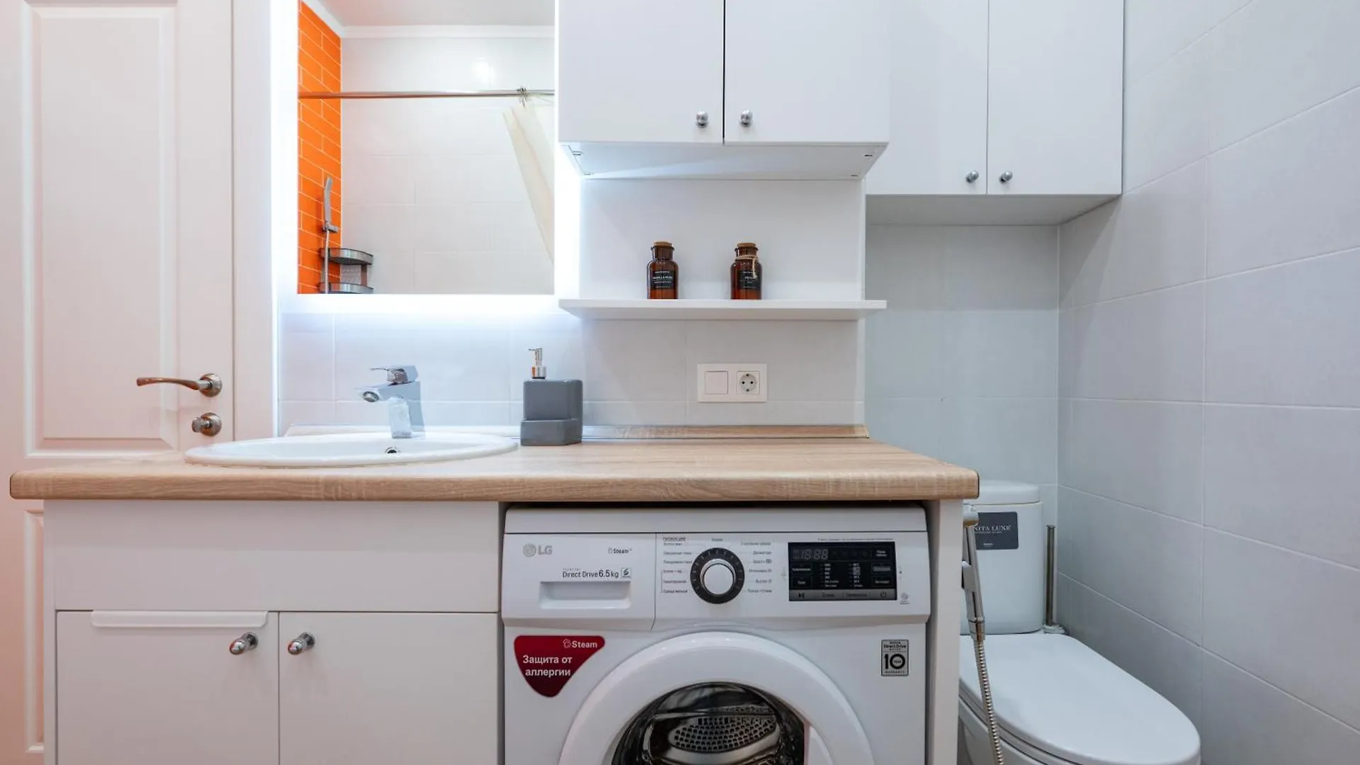 Blue Apartment In Premiere Astana Kazakstan